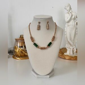 Vintage Necklace Set